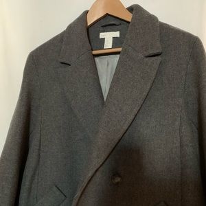 Knee length grey fall / winter coat